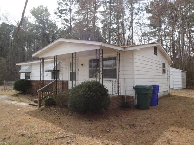 1304 Shelton CT, Suffolk, VA 23434