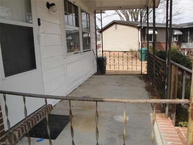 1304 Shelton CT, Suffolk, VA 23434