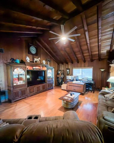 1464 Clydesdale Drive, Loxahatchee, FL 33470