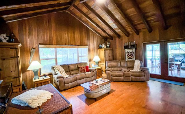 1464 Clydesdale Drive, Loxahatchee, FL 33470