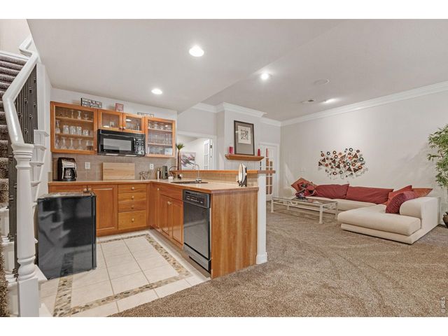 8445 Golden Eagle Rd, Fort Collins, CO 80528