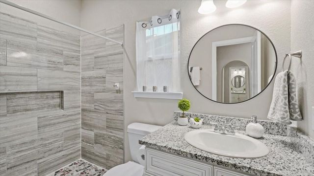 16829 W Forrestal, Montgomery, TX 77316