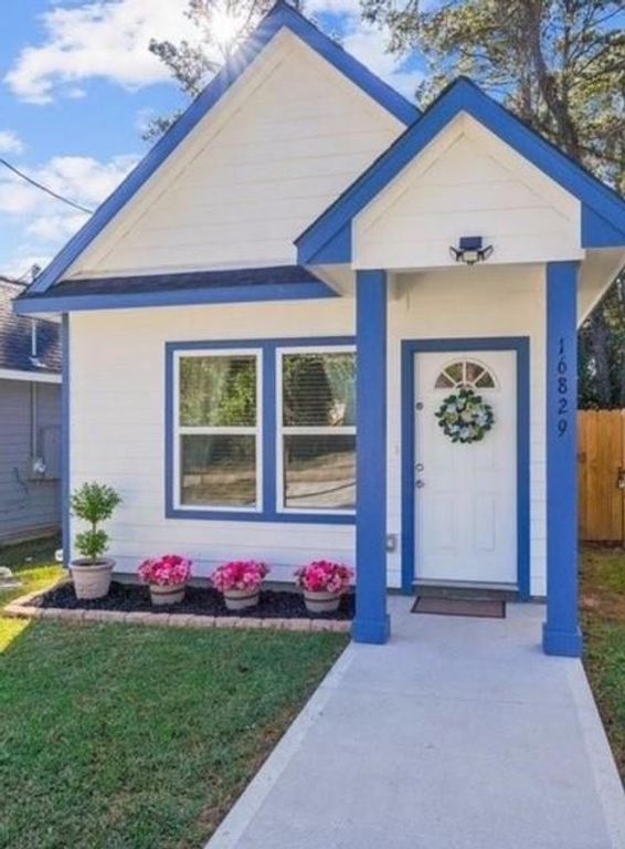 16829 W Forrestal, Montgomery, TX 77316