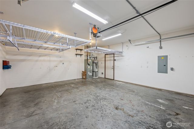 438 S Kansas Loop, East Wenatchee, WA 98802