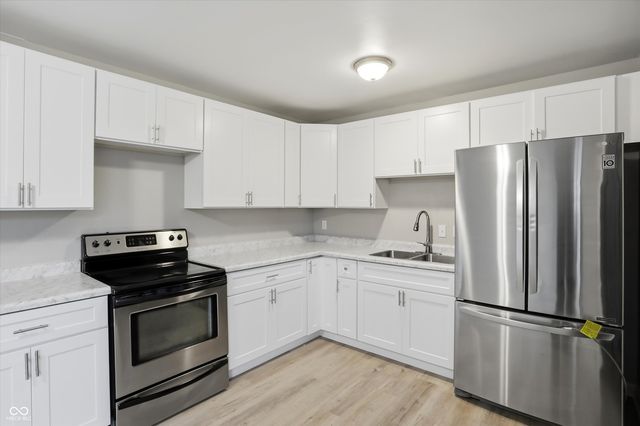 3909 Richelieu Court, Indianapolis, IN 46226