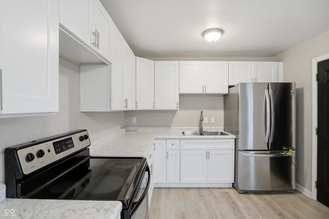 3909 Richelieu Court, Indianapolis, IN 46226