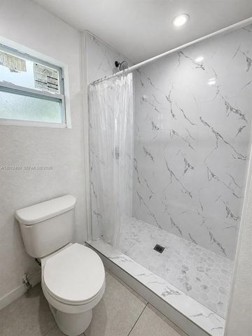 1861 NW 112th St, Miami, FL 33167