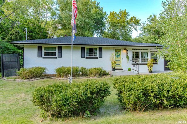 303 E LYNDALE Road, Peoria, IL 61614