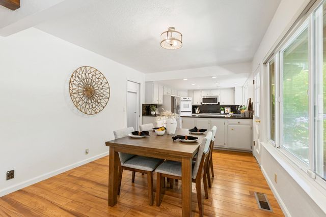 8730 Spooner Ct, Granite Bay, CA 95746