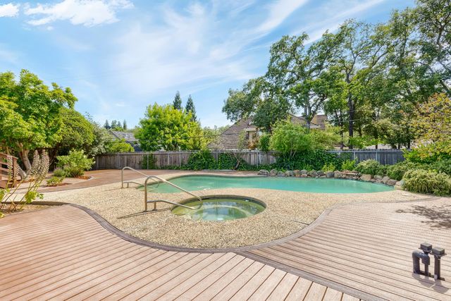 8730 Spooner Ct, Granite Bay, CA 95746