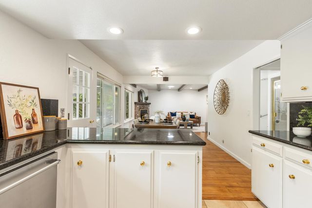8730 Spooner Ct, Granite Bay, CA 95746