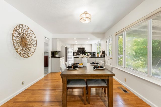 8730 Spooner Ct, Granite Bay, CA 95746