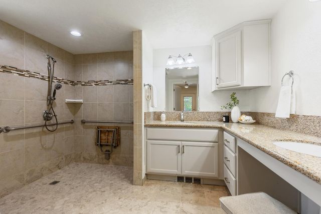 8730 Spooner Ct, Granite Bay, CA 95746