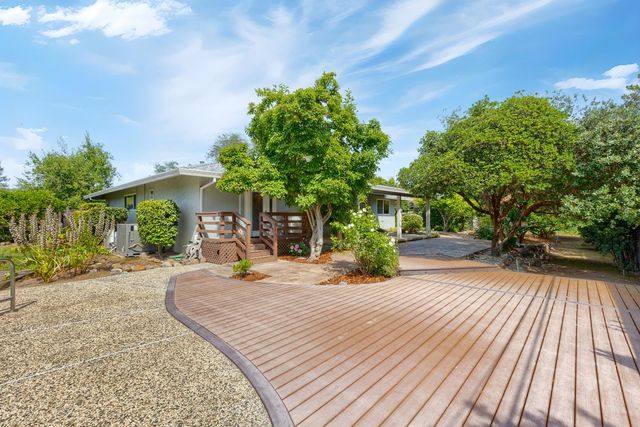 8730 Spooner Ct, Granite Bay, CA 95746