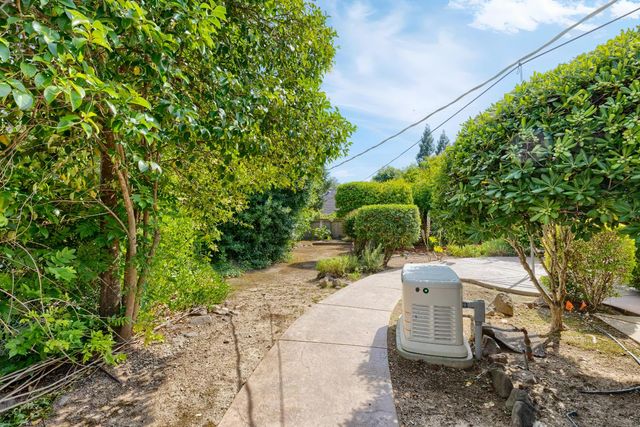 8730 Spooner Ct, Granite Bay, CA 95746