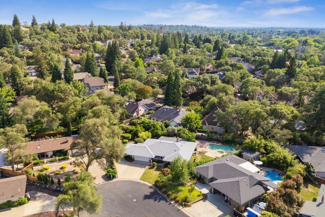8730 Spooner Ct, Granite Bay, CA 95746