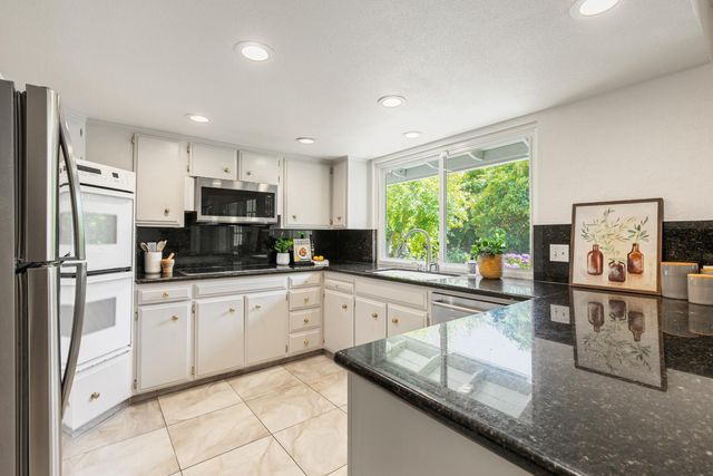 8730 Spooner Ct, Granite Bay, CA 95746