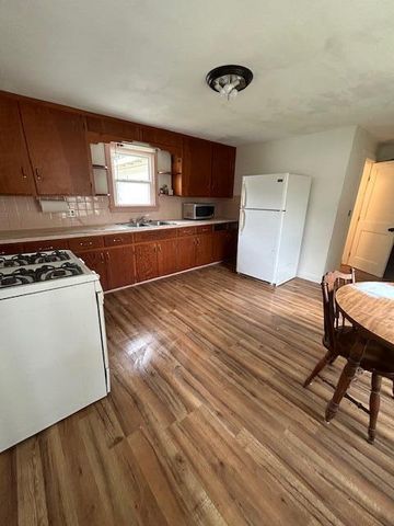 305 Lorton Avenue, Disney, OK 74340