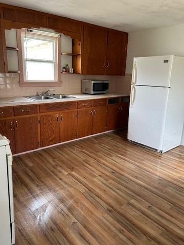 305 Lorton Avenue, Disney, OK 74340