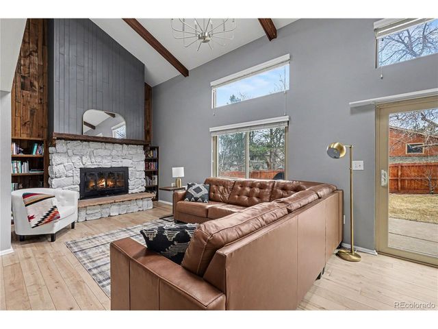 7754 S Oneida Ct, Centennial, CO 80112