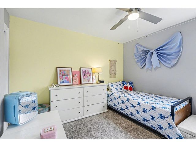 7754 S Oneida Ct, Centennial, CO 80112