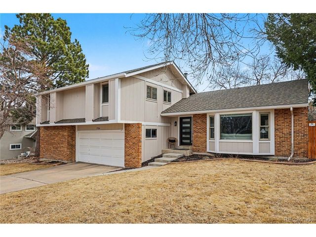 7754 S Oneida Ct, Centennial, CO 80112