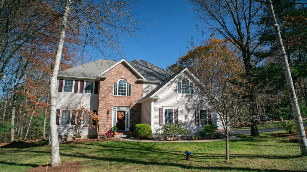 100 Wildwood Road, Tolland, CT 06084