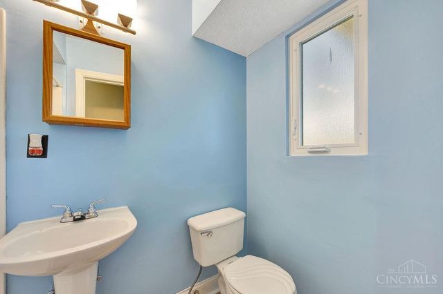 520 Meadow Lane, Trenton, OH 45067