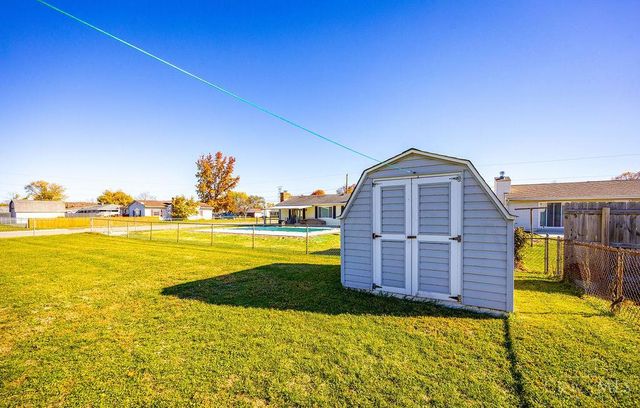 520 Meadow Lane, Trenton, OH 45067