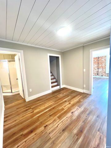 203 S Martin Street, Ligonier, IN 46767