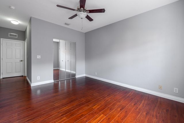 3557 Forest Hill Boulevard 54, West Palm Beach, FL 33406