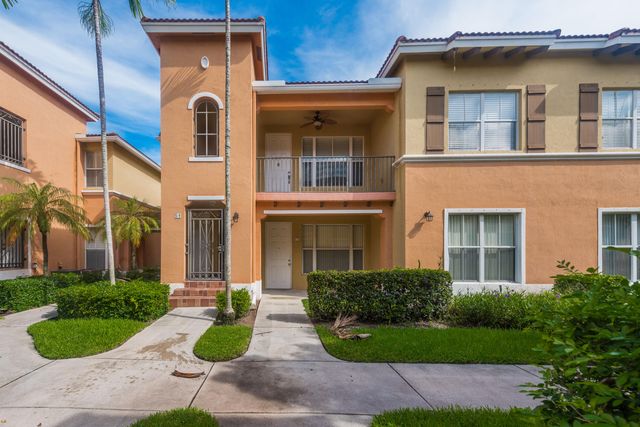 3557 Forest Hill Boulevard 54, West Palm Beach, FL 33406