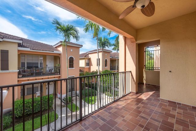 3557 Forest Hill Boulevard 54, West Palm Beach, FL 33406