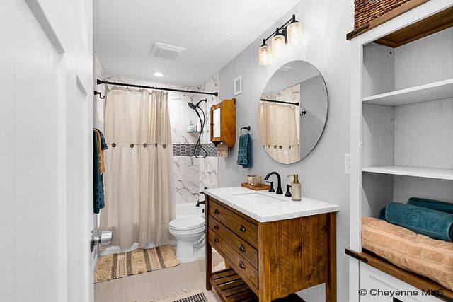 4720 GYSEL PL, Cheyenne, WY 82009