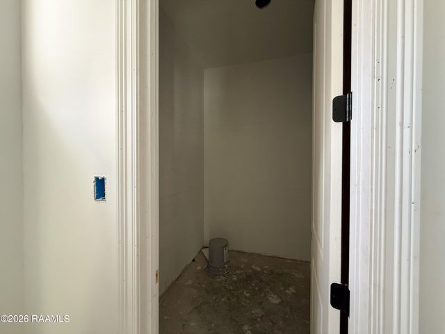 117 Summit Heights Drive, Youngsville, LA 70592
