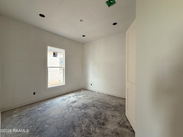 117 Summit Heights Drive, Youngsville, LA 70592