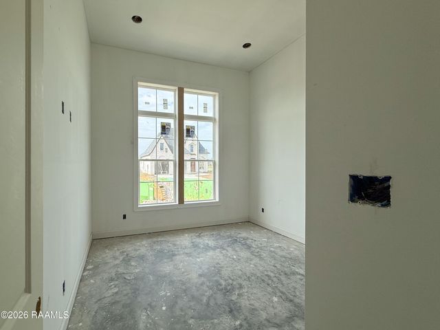 117 Summit Heights Drive, Youngsville, LA 70592