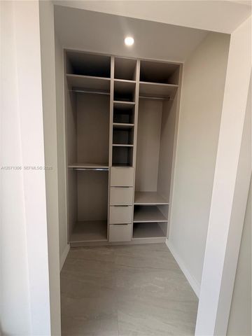 3680 NW 16th Street, Miami, FL 33125