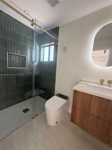 3680 NW 16th Street, Miami, FL 33125