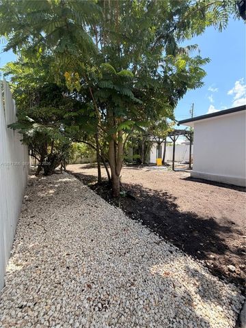 3680 NW 16th Street, Miami, FL 33125