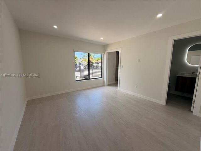 3680 NW 16th Street, Miami, FL 33125