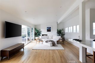 1504 Westcliff Drive 5, Newport Beach, CA 92660