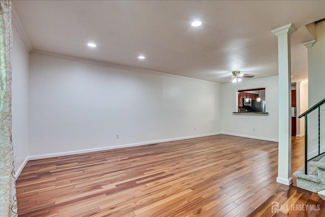 6 Tulip Court, Edison, NJ 08820