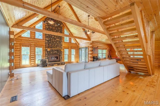 2826 Highway T, Poplar Bluff, MO 63901