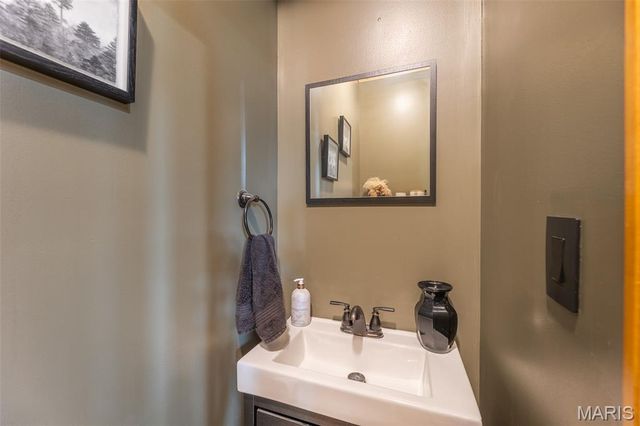 2826 Highway T, Poplar Bluff, MO 63901