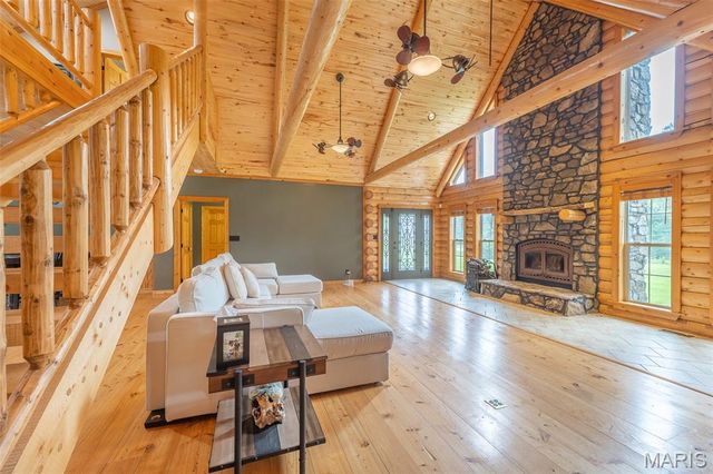 2826 Highway T, Poplar Bluff, MO 63901