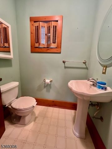 32 High Street, Blairstown Twp., NJ 07825