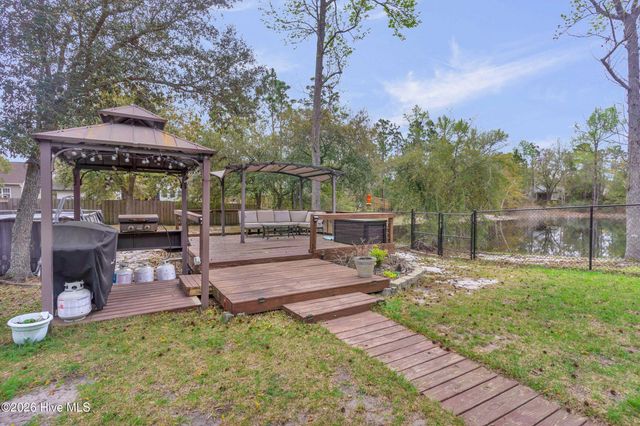 2000 Southport Lane, Oak Island, NC 28461