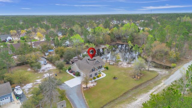 2000 Southport Lane, Oak Island, NC 28461