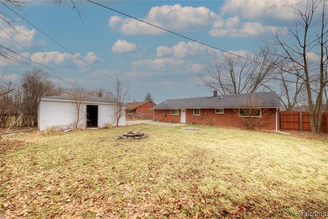 35431 Silvano Street, Clinton Township, MI 48035